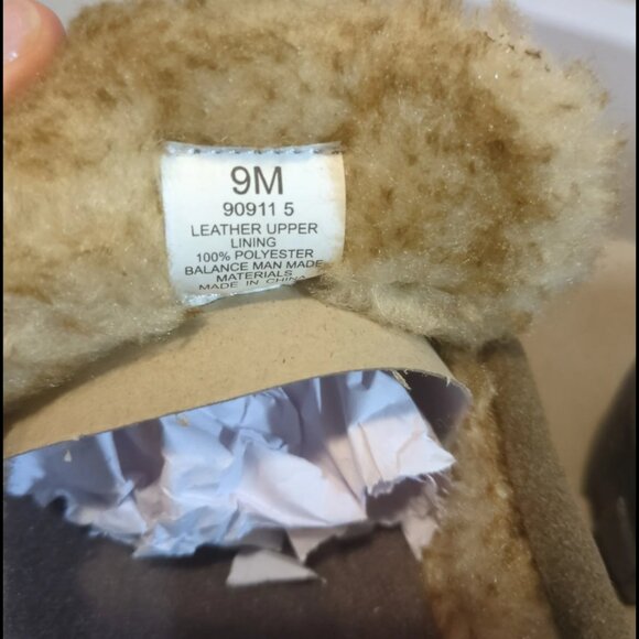 Clarks England Venetian Moccasin Leather Indoor Outdoor Slippers Brown Size 9M - Picture 5 of 7